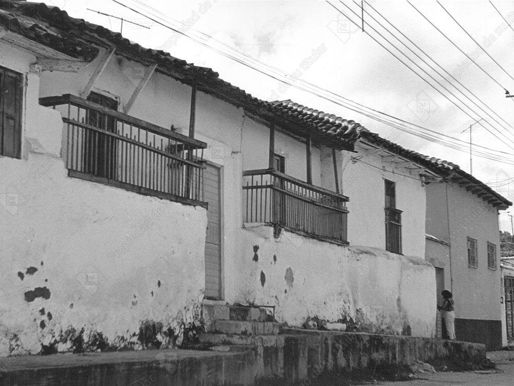 Balcones. 1993