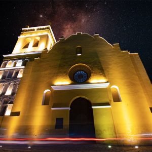 Santo Domingo de noche