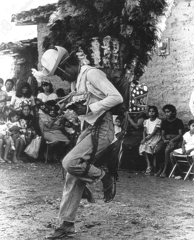 Serpiente emplumada 2. (Danza del calalá). 1994