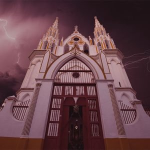 Templo entre rayos 2